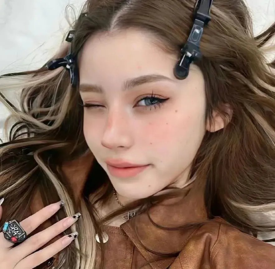 一脸嫌弃给你看胖次第一季